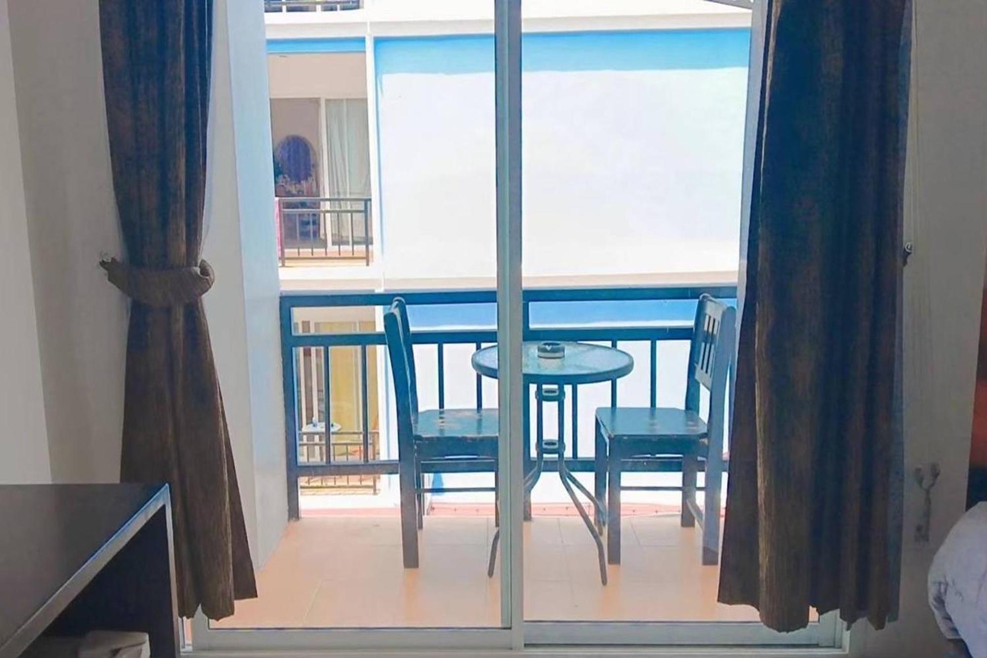 Praew Mansion Hotel Kamala Beach Buitenkant foto