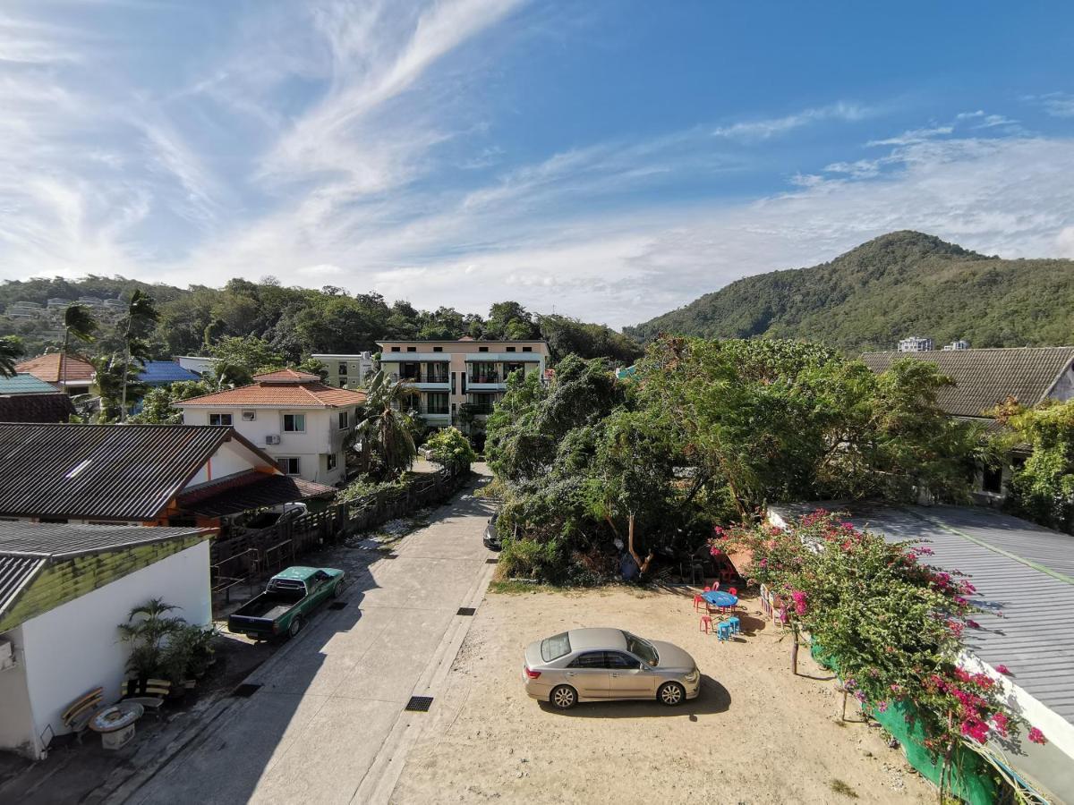 Praew Mansion Hotel Kamala Beach Buitenkant foto